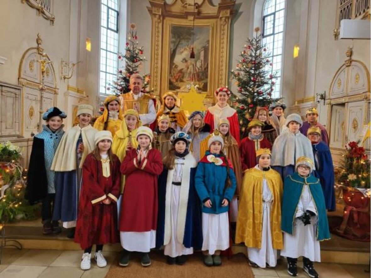 sternsinger-in-st-martin-baindlkirch4788627